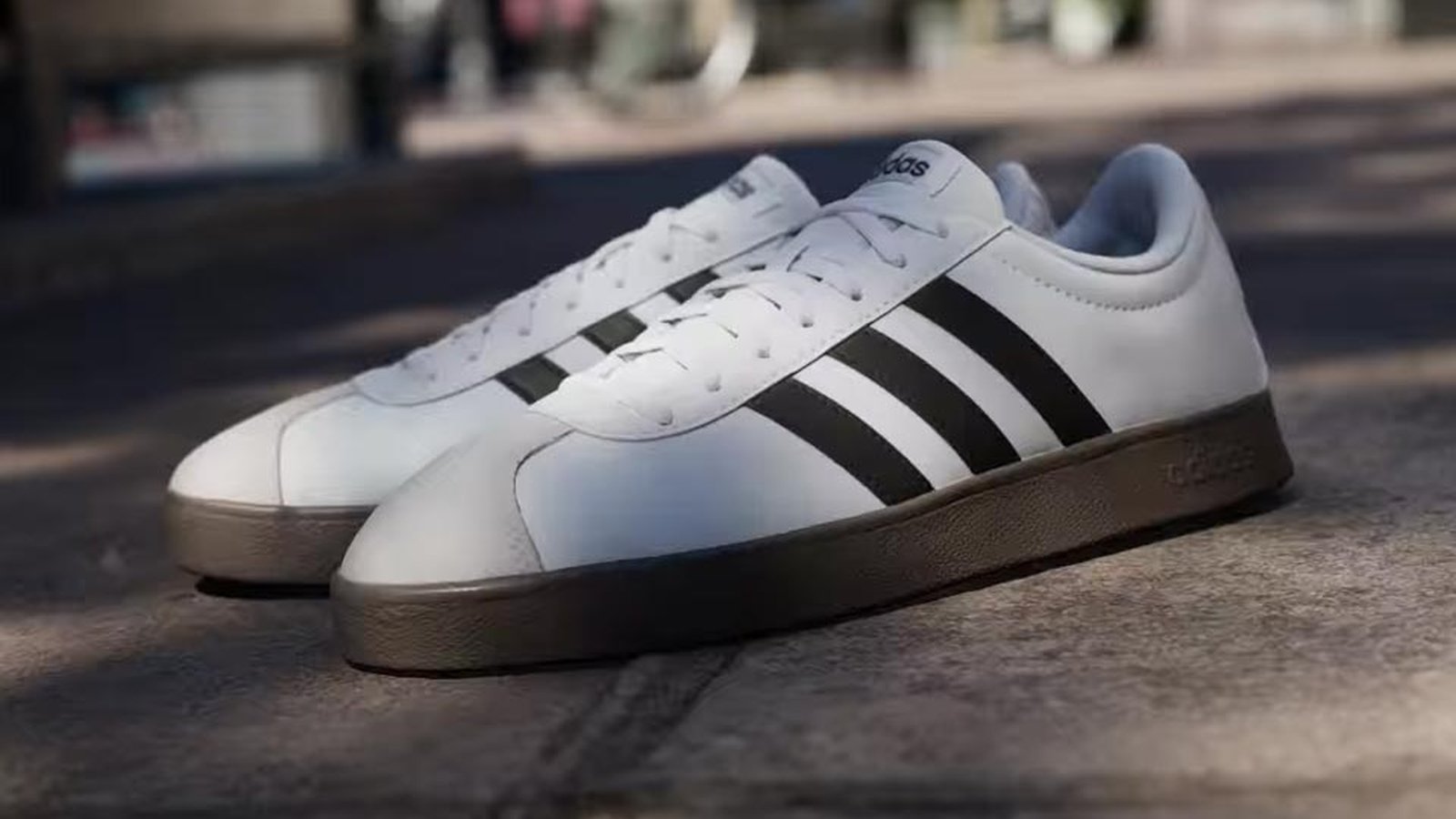 Netshoes faz aniversário e libera 15% de desconto extra em compras acima de R$99