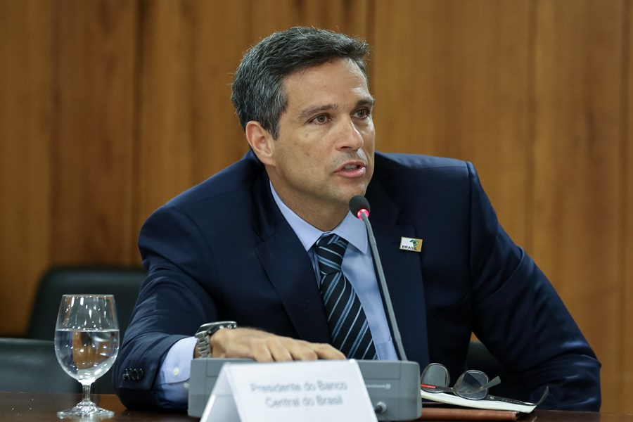 CPI do Crime Organizado cancela sessão após ausência de Campos Neto