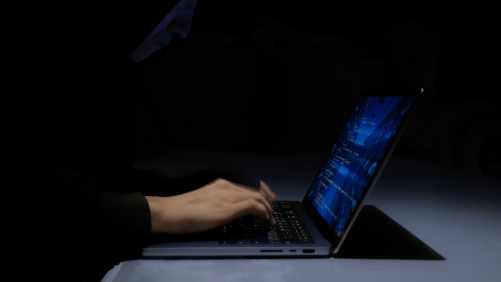 Hackers chineses usam a guerra no Irã como isca para ataques