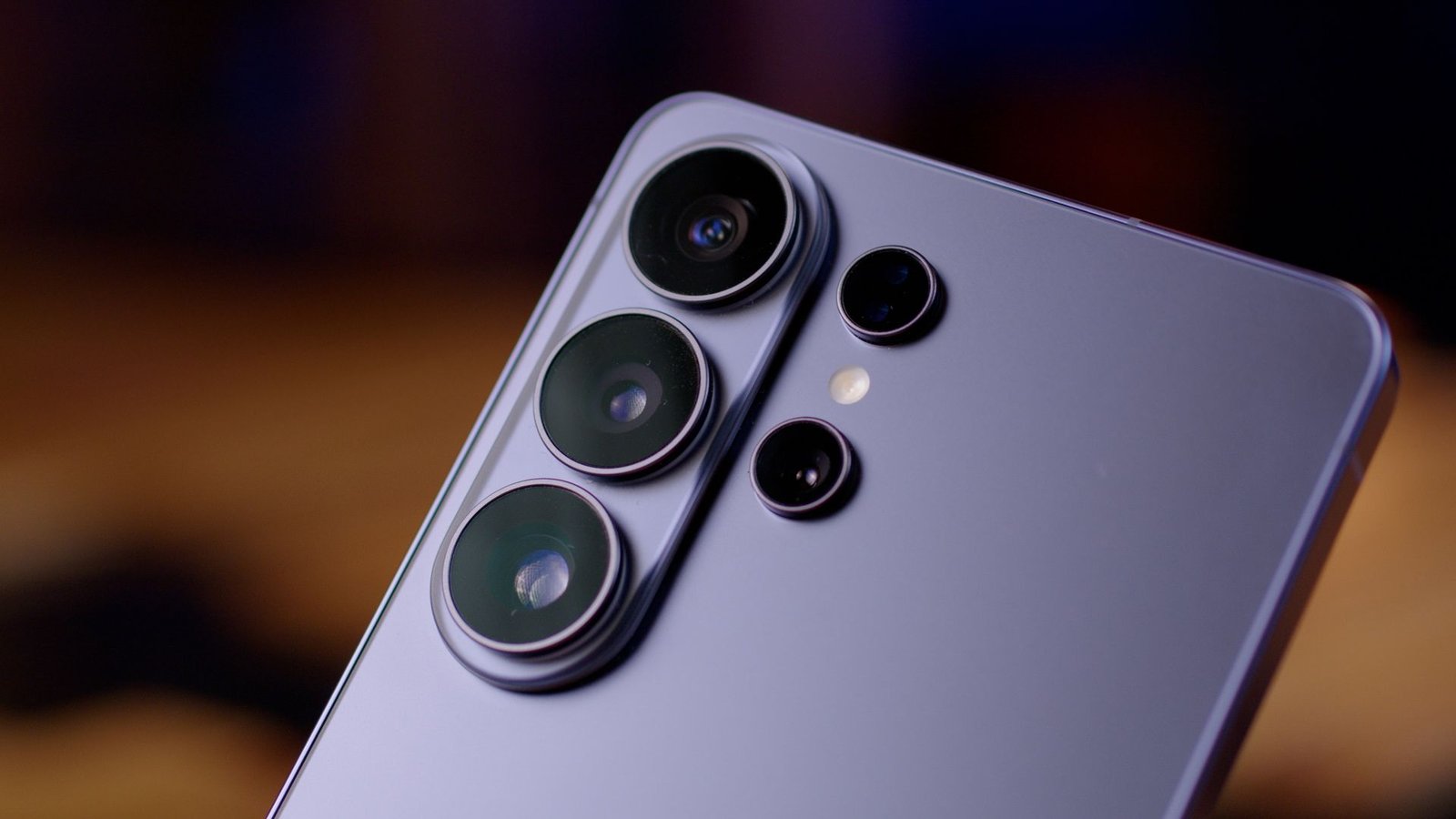 Quick Share ganha suporte ao AirDrop e aproxima Android do iOS