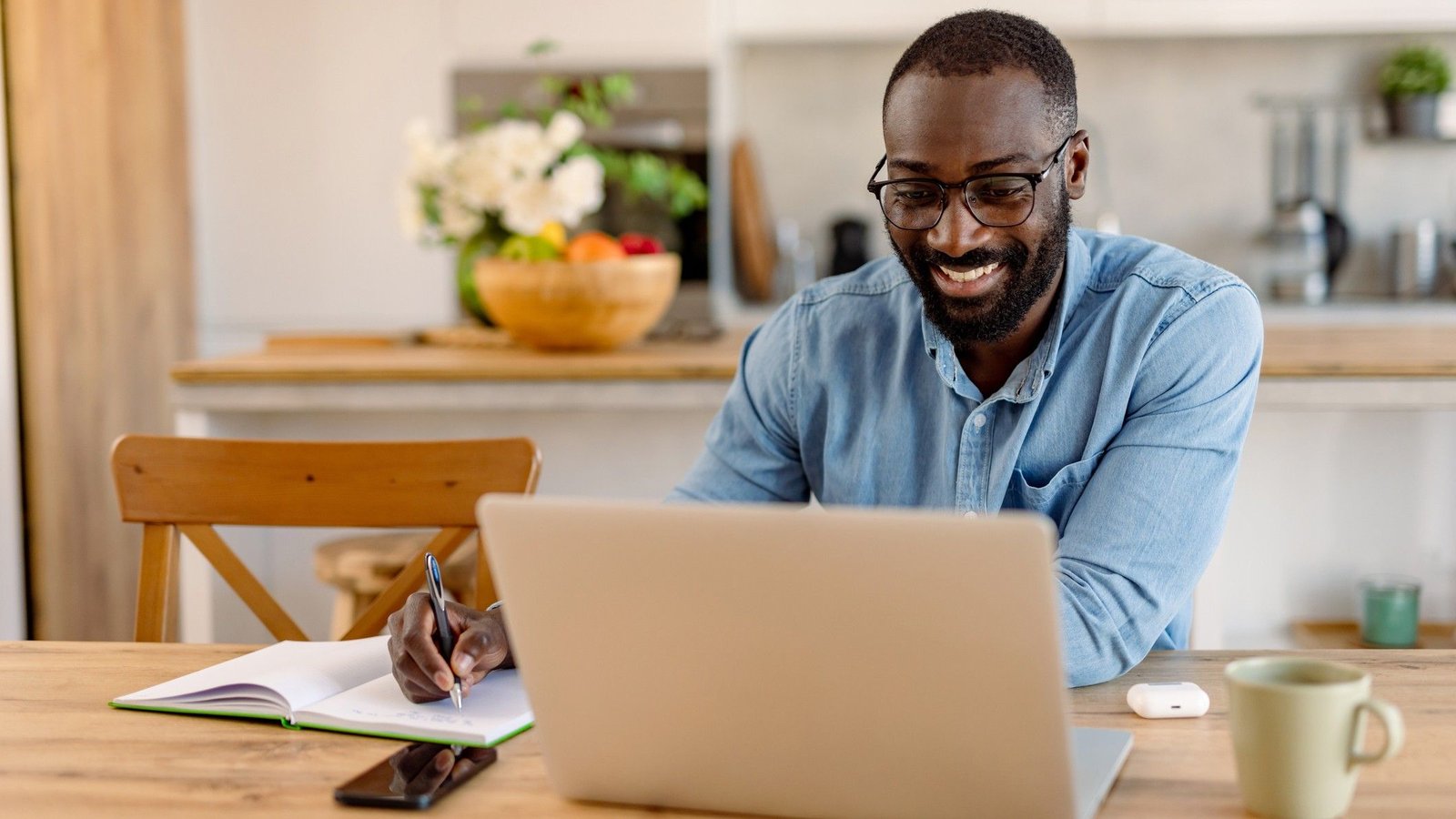 Home office: 63 vagas para trabalho remoto [19/04]