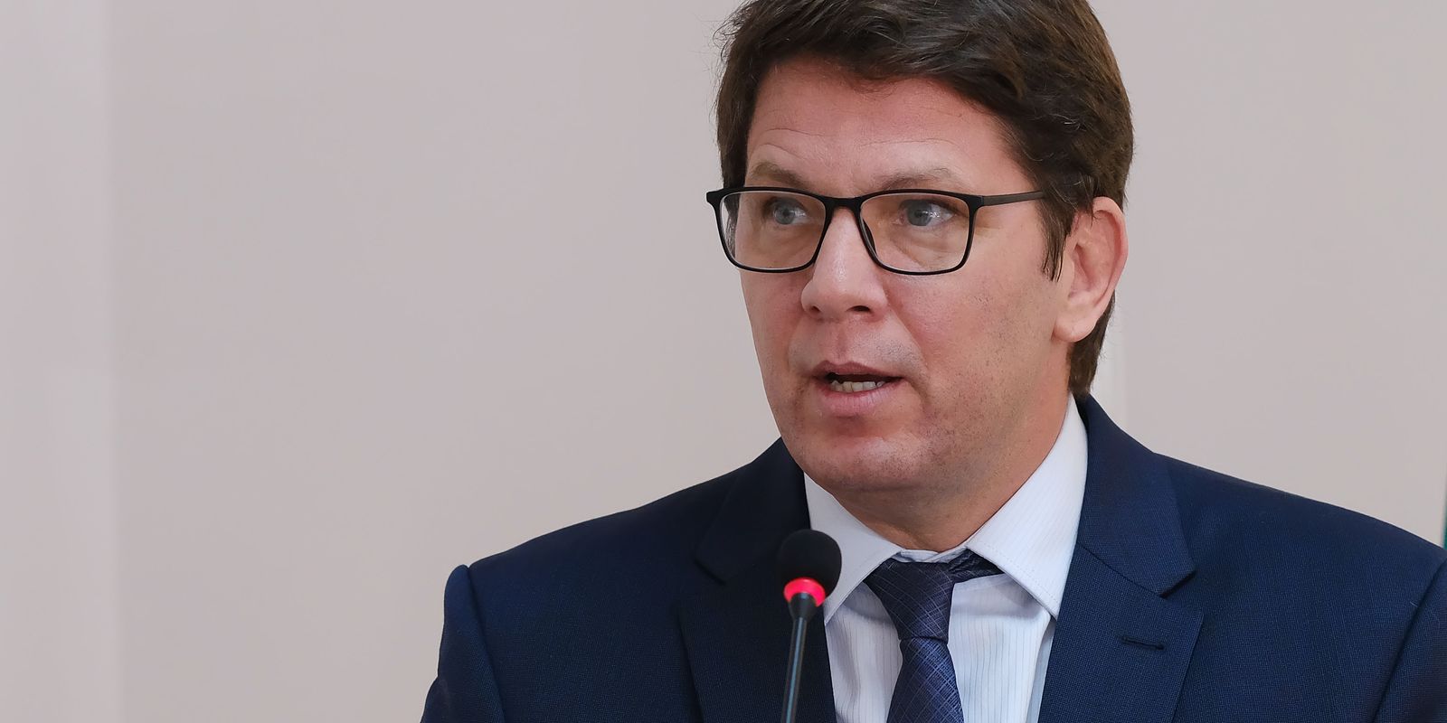 STF tenta ouvir Mário Frias sobre repasses a filme de Bolsonaro