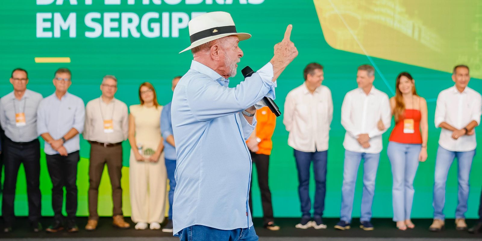 Lula diz que vai indicar Jorge Messias novamente para vaga no STF