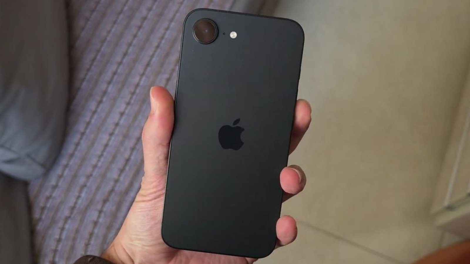Apple estaria disposta a permitir Pix por aproximação sem custos no iPhone
