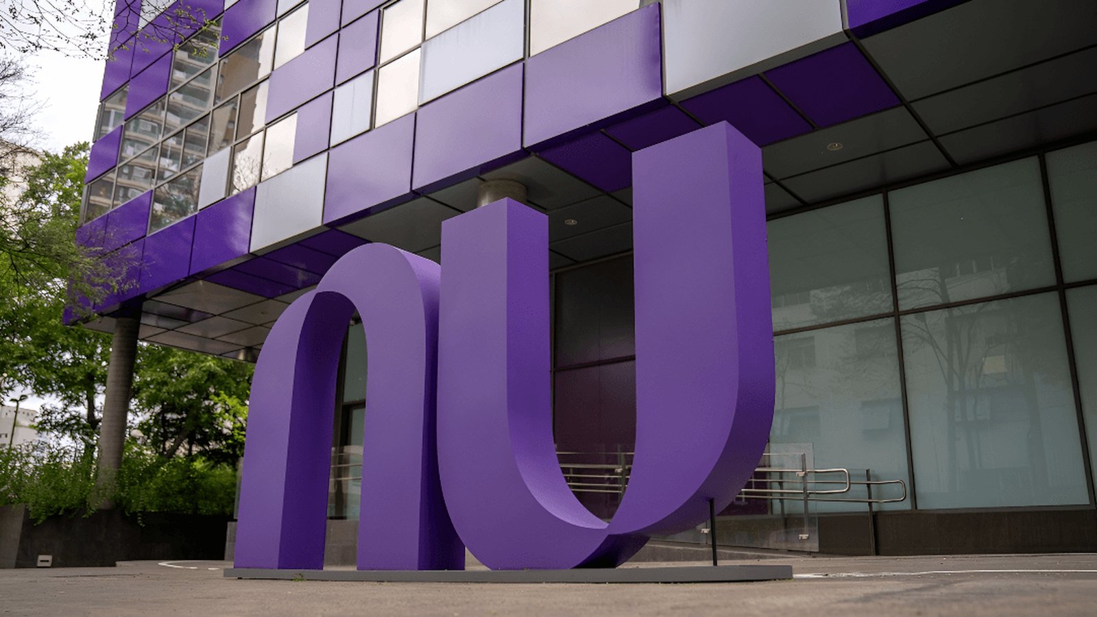 Liquidação extrajudicial no Nubank? Aviso enviado no app assusta clientes