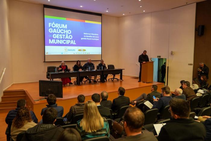 Reforma Tributária: Famurs reúne municípios para debater adequação, contratos e planejamento orçamentário