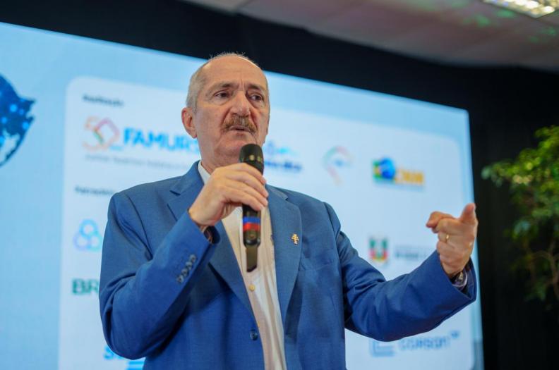 Aldo Rebelo aponta desafios para transformar potencial brasileiro em desenvolvimento real nas cidades
