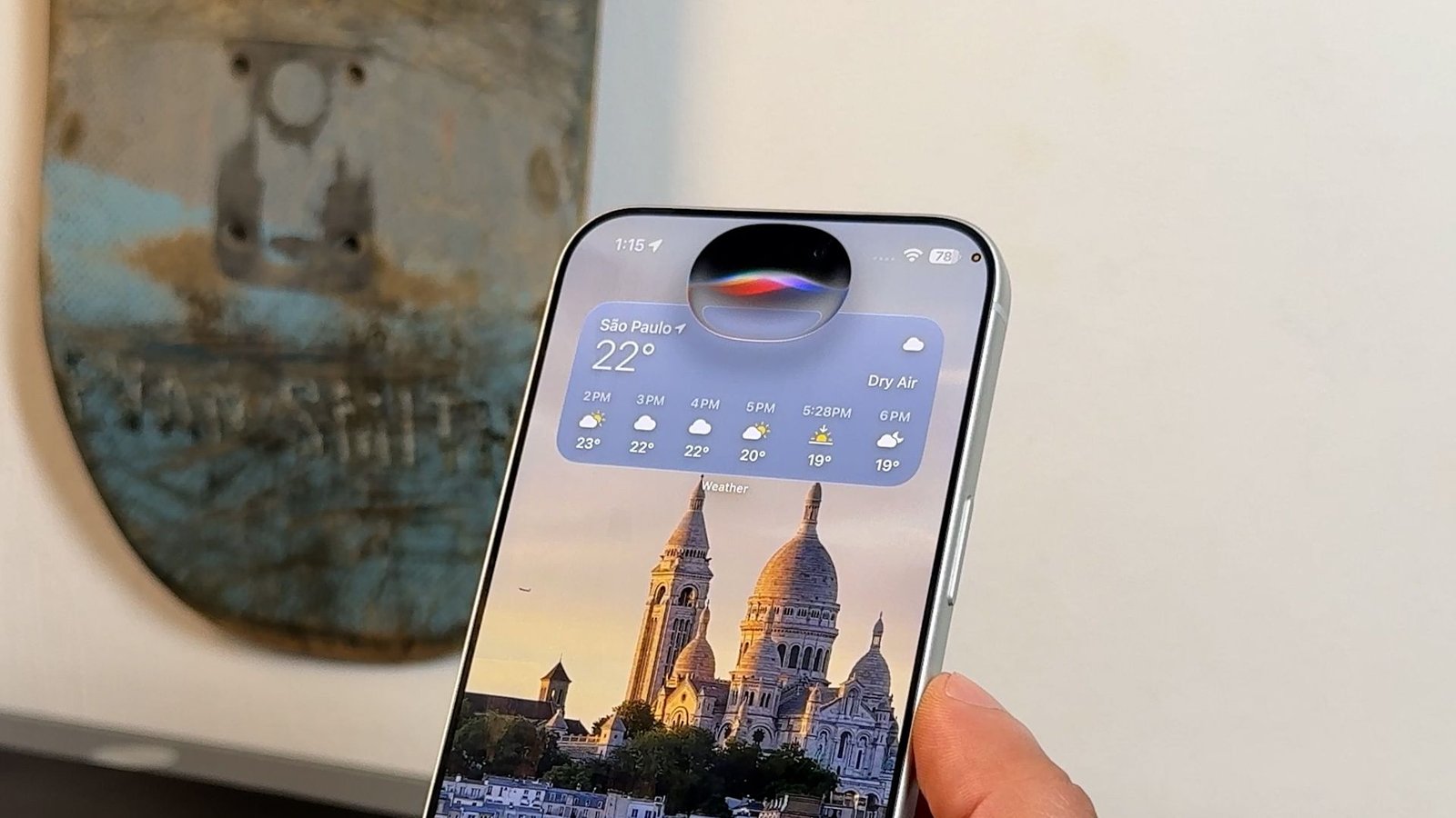 Siri e Safari ganham ícones redesenhados em novo beta do iOS 27