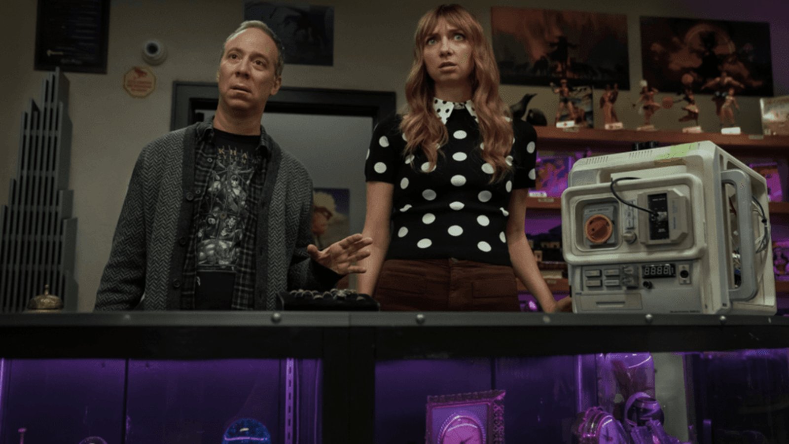 Stuart Não Consegue Salvar o Universo: todos os atores de The Big Bang Theory que aparecem na série