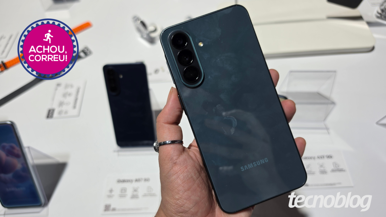 Galaxy A37 (256 GB) fica 52% mais barato com cupom no Magazine Luiza