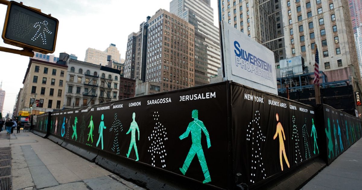 Walking Men